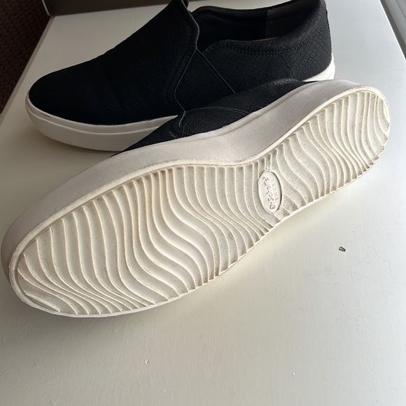 Dr. Scholl’s Women’s Wander Up Slip on Sneakers - Picture 6 of 8